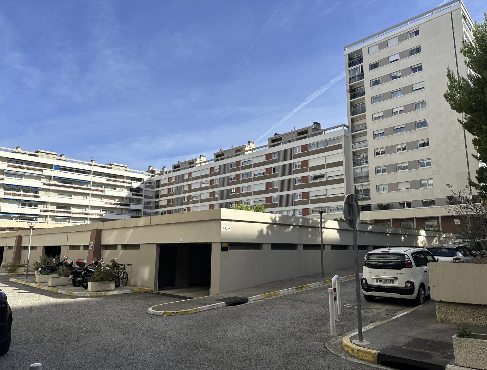 Vente Appartement 80m² 4 Pièces à Marseille (13000) - Coulange Immobilier