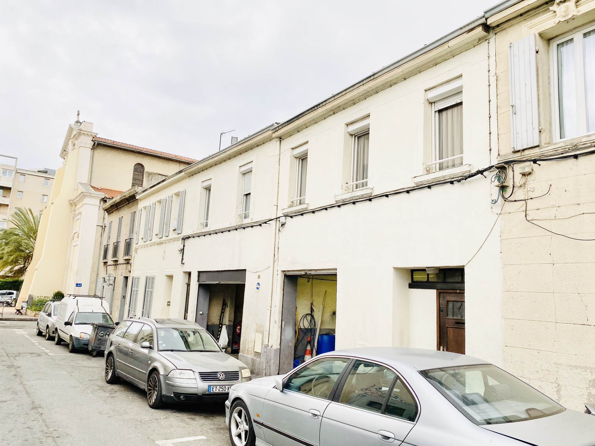vente Marseille 10 ème la Capelette, à vendre Immeuble R+1, local
